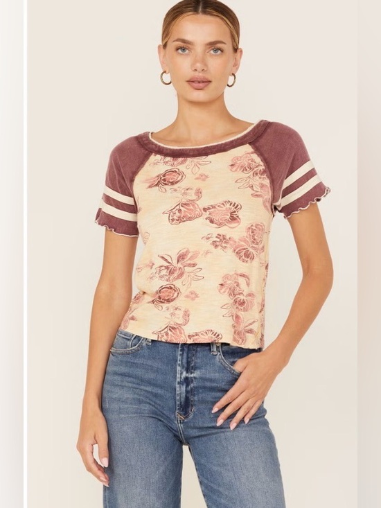 We The Free Tops - FREE PEOPLE WOMEN'S WISH YOU WERE HERE FLORAL PRINT SHORT SLEEVE TEE